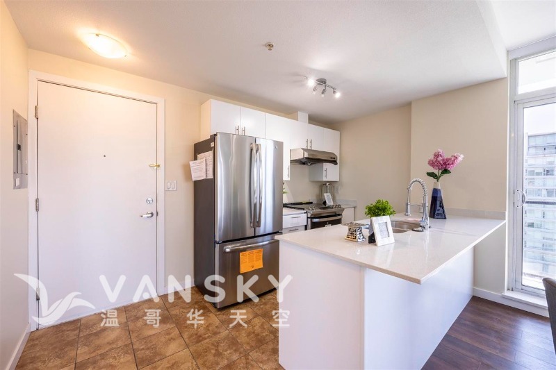 250704154832_Kitchen 3.jpg